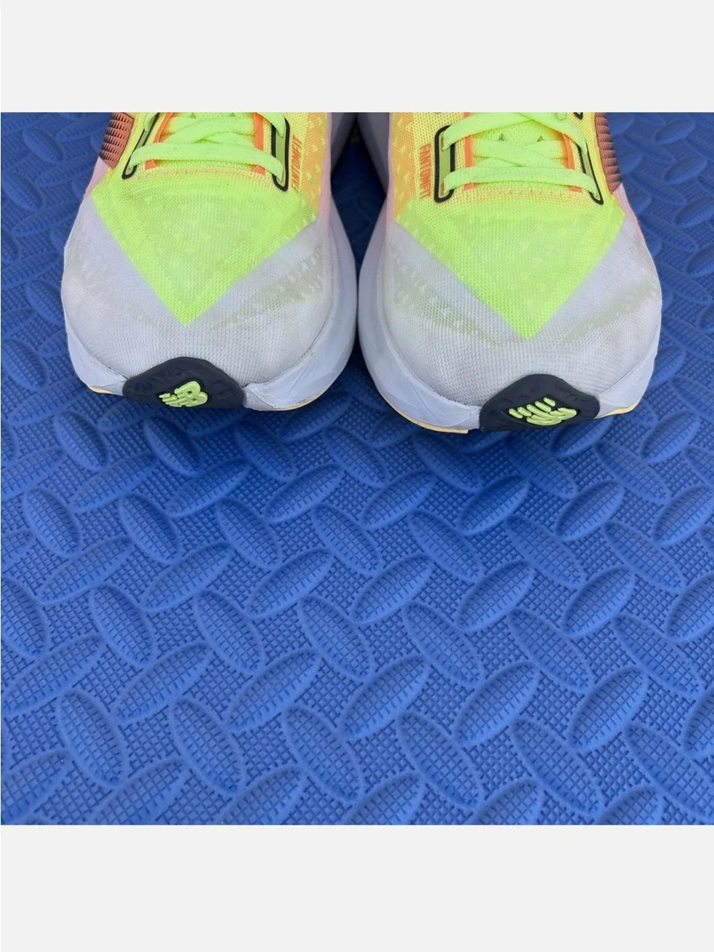 New Balance Fuel Cell Rebel v4 Women's Running Sneakers - Picture 6 of 11